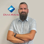 Ingatlan iroda logó