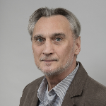 Ingatlan iroda logó