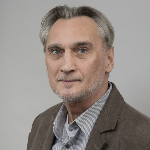 Ingatlan iroda logó